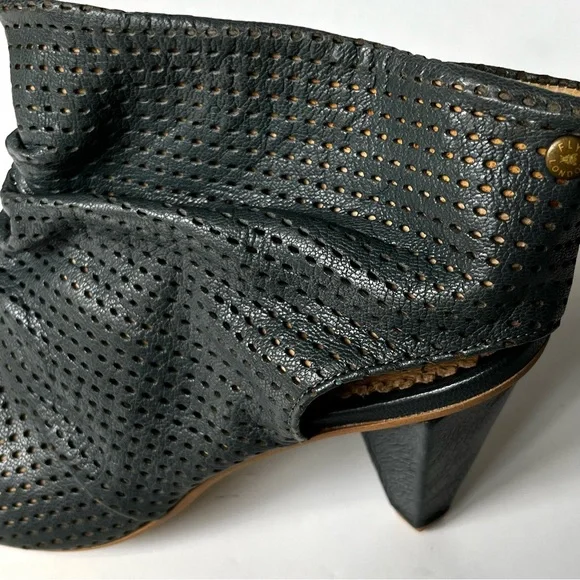 NEW IN BOX Fly London Indigo Iwo Toe Dark Grey Leather Ankle Boot 40 - Picture 11 of 16